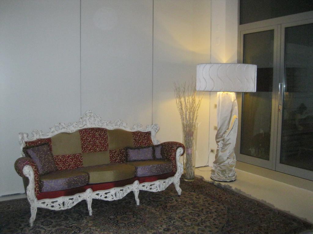 A14 Business Suite Sesto San Giovanni Chambre photo
