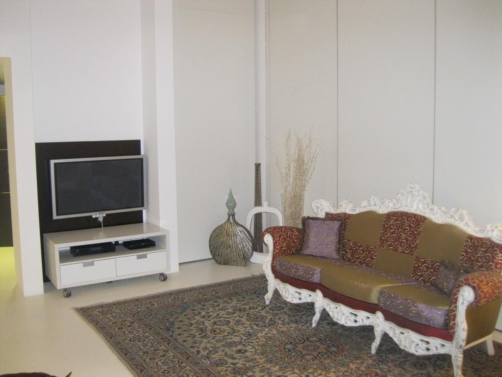 A14 Business Suite Sesto San Giovanni Chambre photo